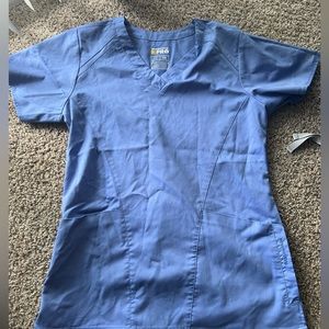 Scrub top